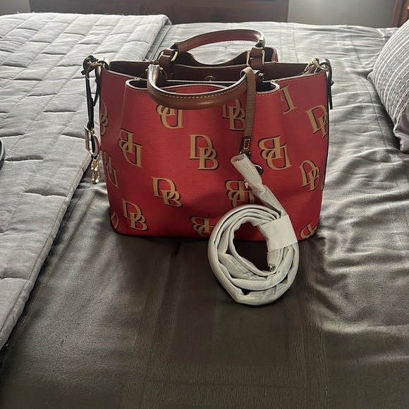 Authentic Dooney and Bourke new - Picture 6 of 6